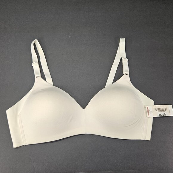 Warners Bra 36C T-Shirt White 01056  No Side Effects Wireless LIGHTLY PADDED - Picture 1 of 10
